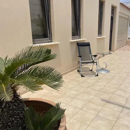 Palm Private Guest house 3*